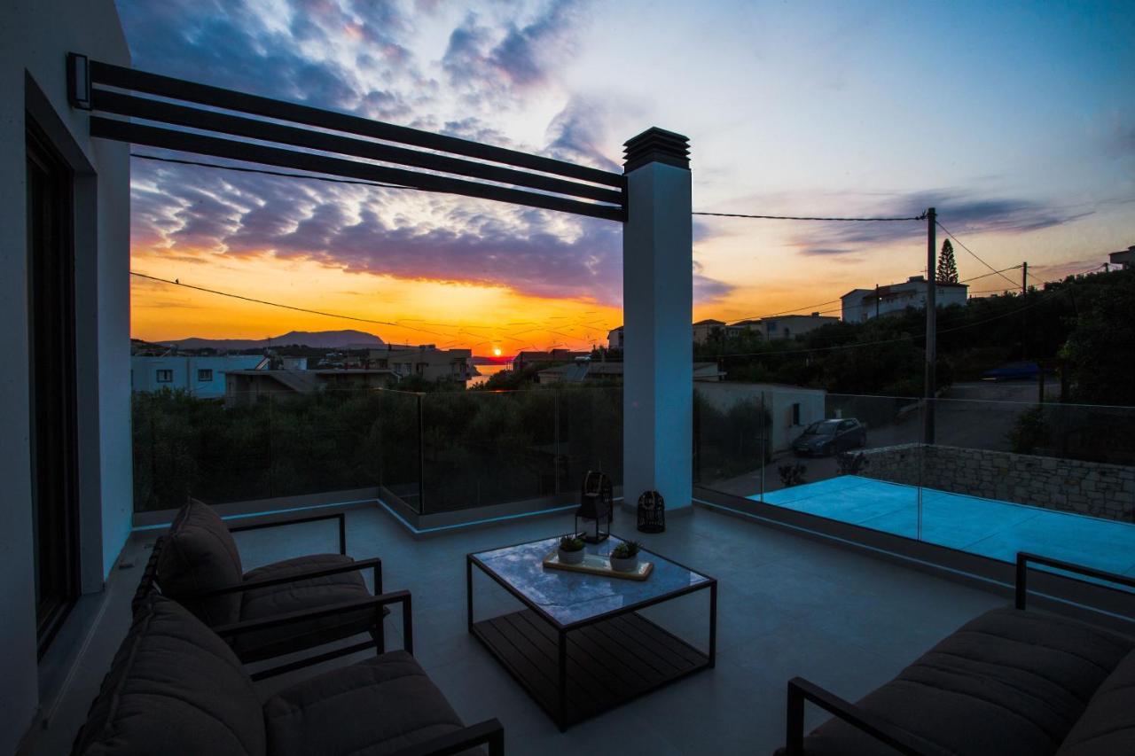 Avrilia Seaside Villa Heated Pool Almirída Kültér fotó