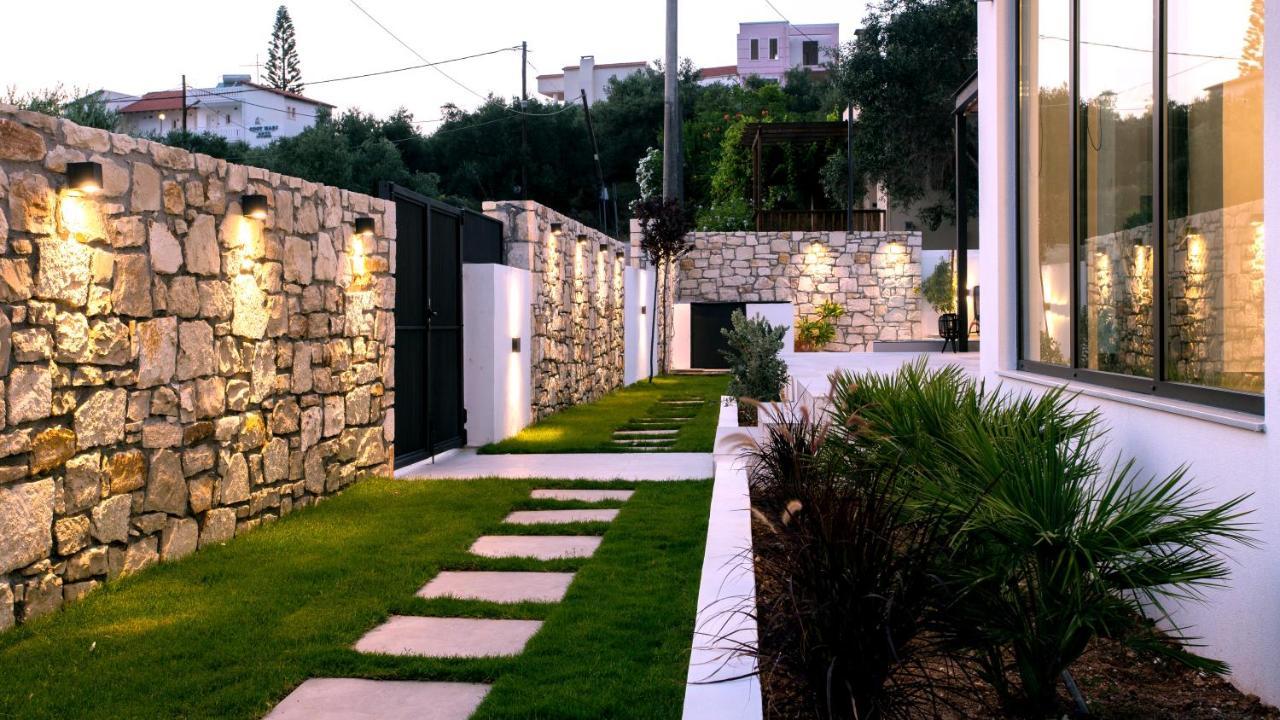 Avrilia Seaside Villa Heated Pool Almirída Kültér fotó