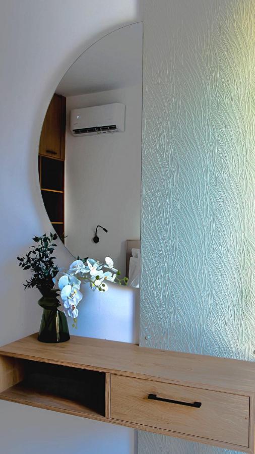 Avrilia Seaside Villa Heated Pool Almirída Kültér fotó