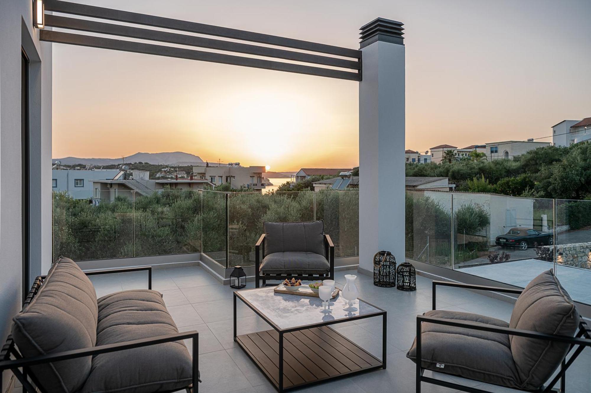 Avrilia Seaside Villa Heated Pool Almirída Kültér fotó