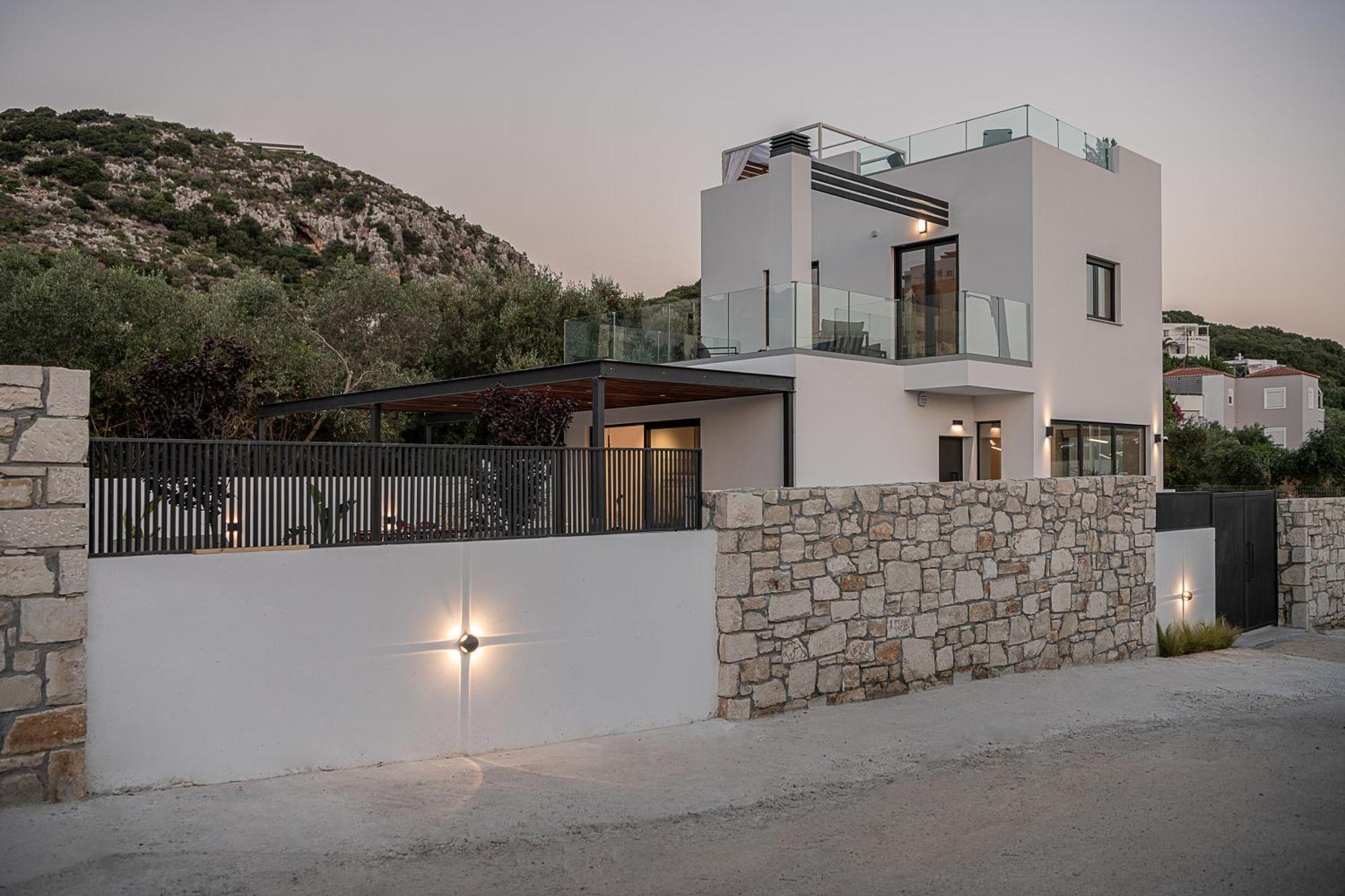 Avrilia Seaside Villa Heated Pool Almirída Kültér fotó