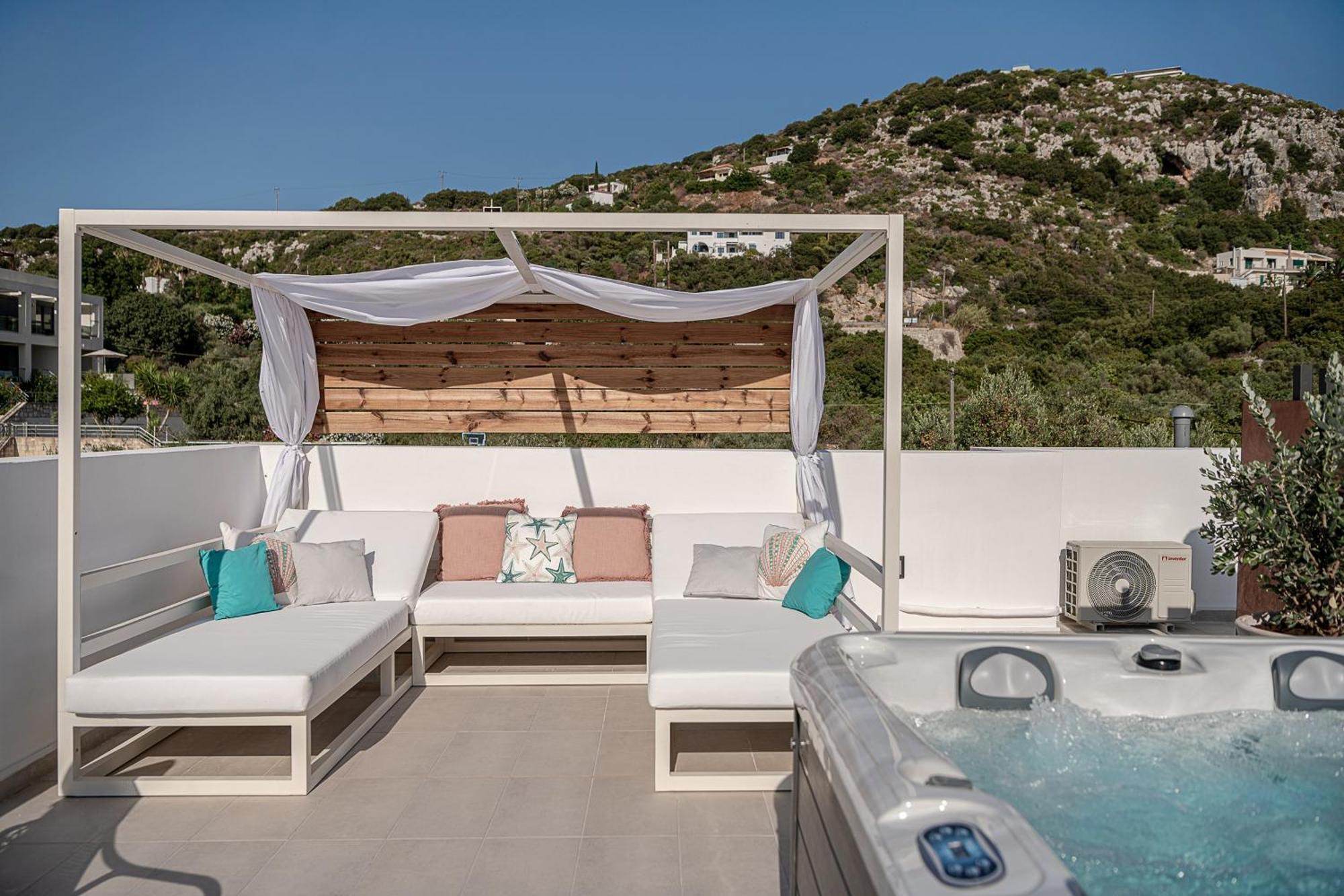 Avrilia Seaside Villa Heated Pool Almirída Kültér fotó