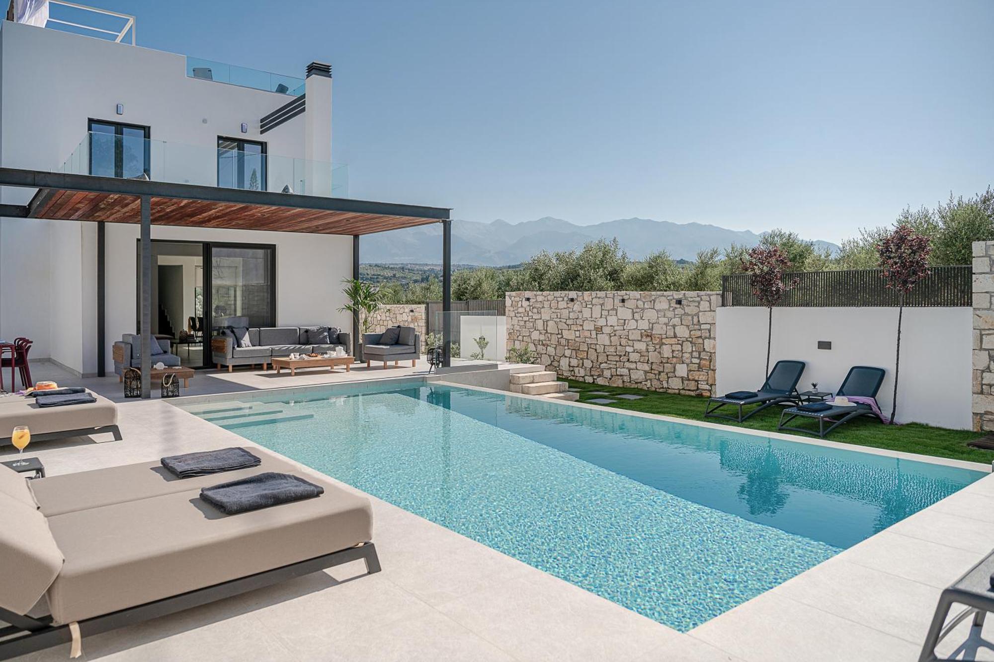 Avrilia Seaside Villa Heated Pool Almirída Kültér fotó