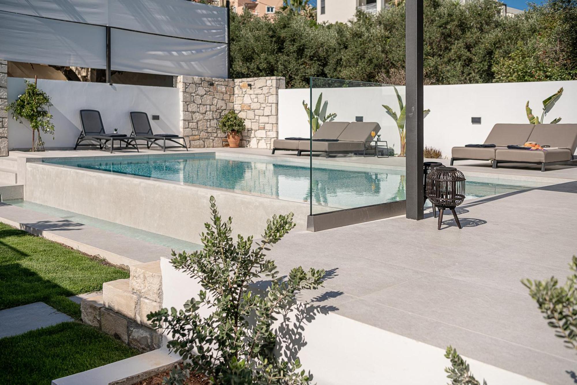 Avrilia Seaside Villa Heated Pool Almirída Kültér fotó